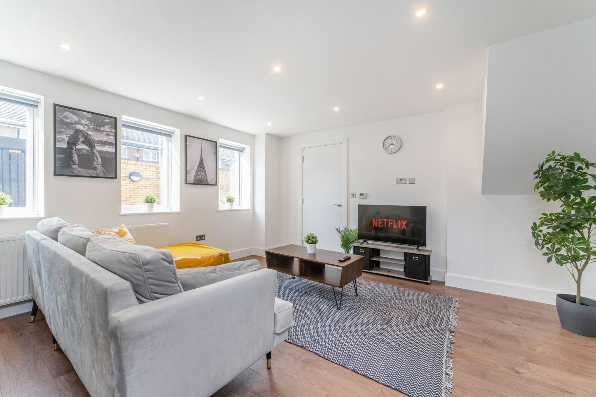 Modern London Home - 2 Bedrooms 2 Bath - Battersea, Vauxhall & Nine Elms Station Exteriör bild